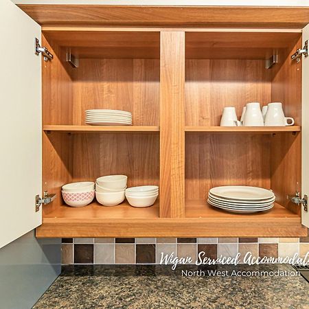 Wigan Serviced Accommodation Esterno foto