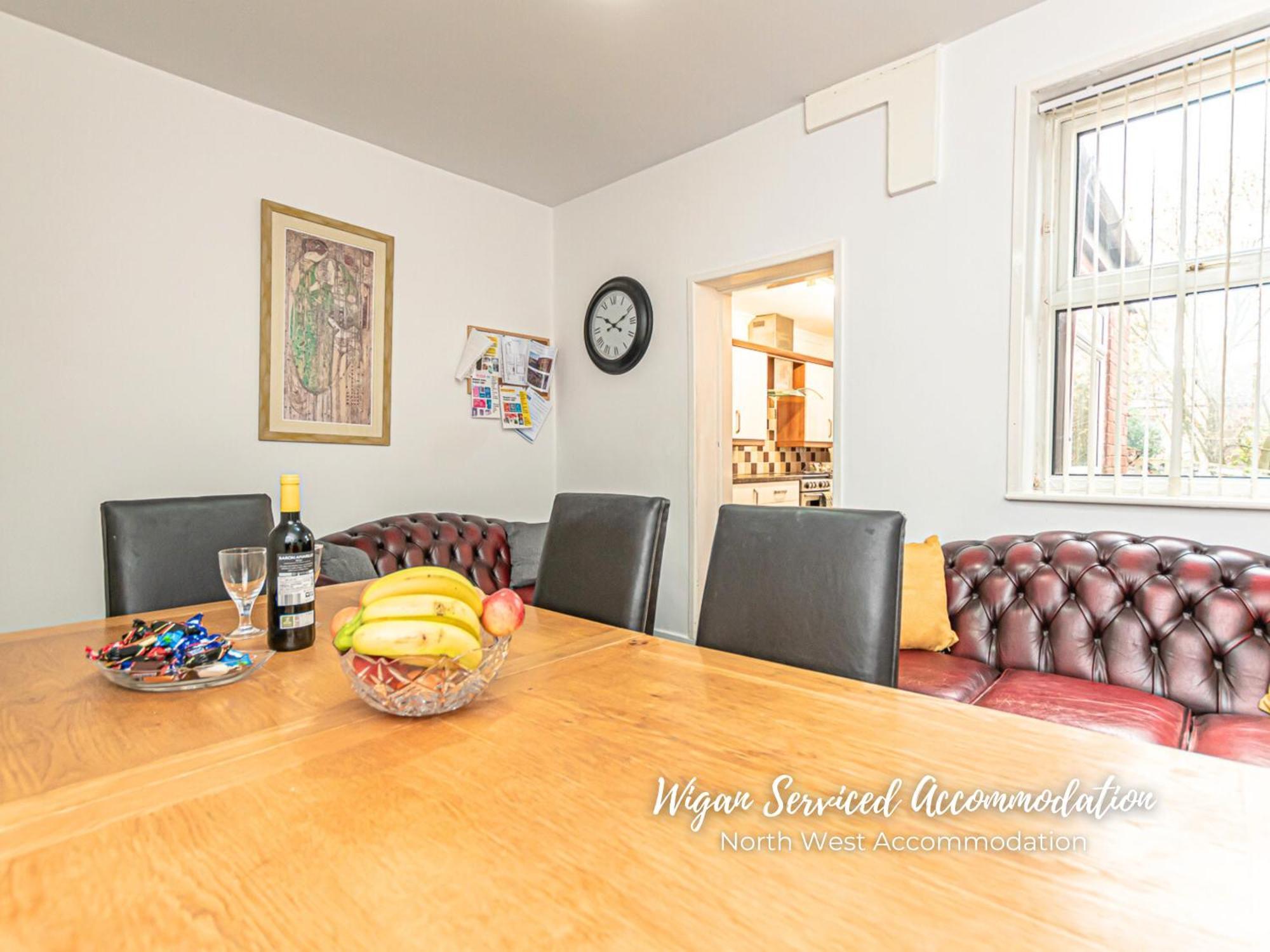 Wigan Serviced Accommodation Esterno foto