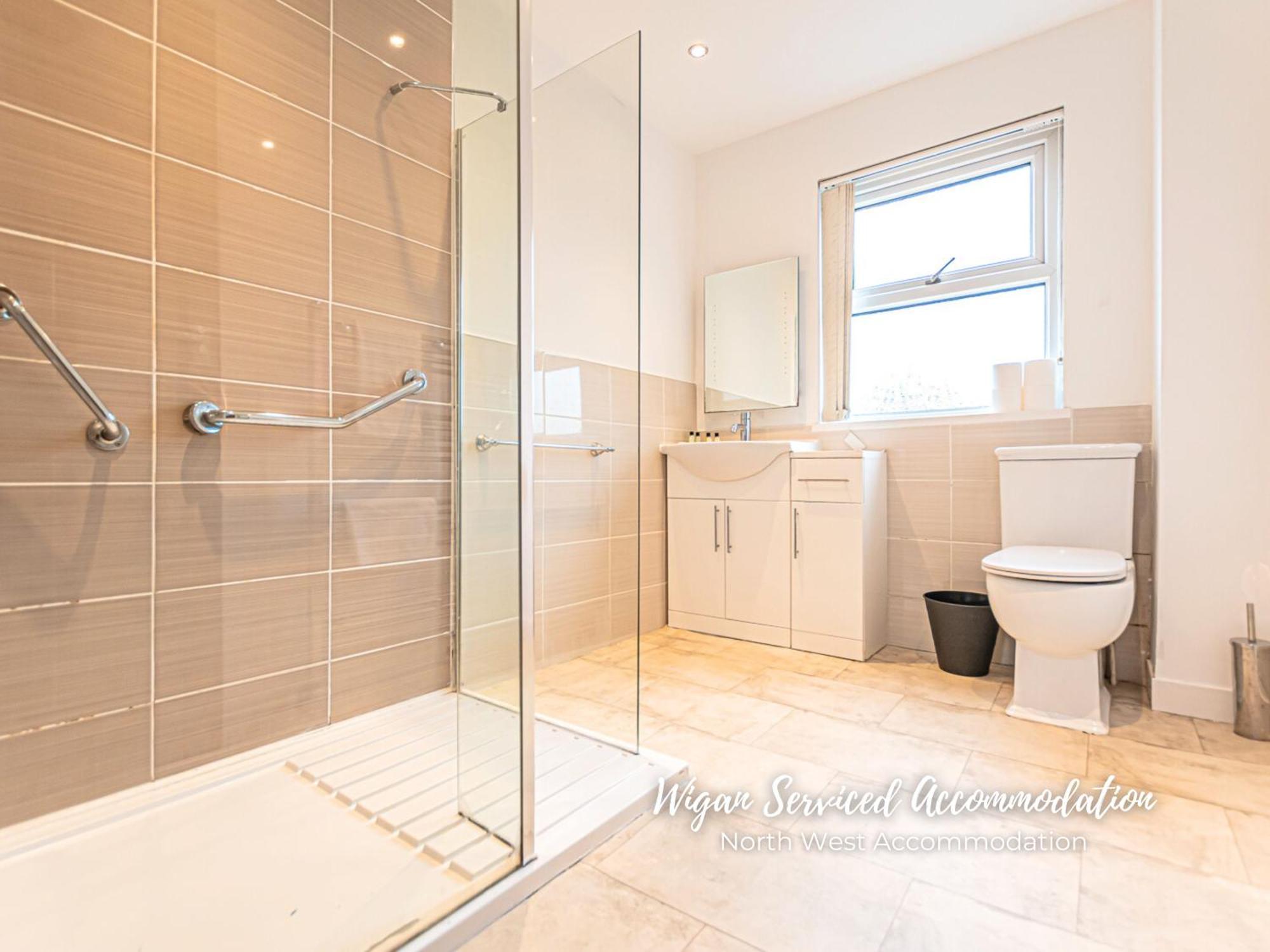 Wigan Serviced Accommodation Esterno foto