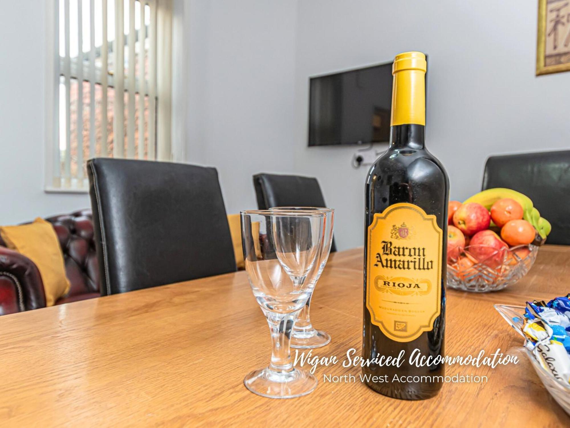 Wigan Serviced Accommodation Esterno foto