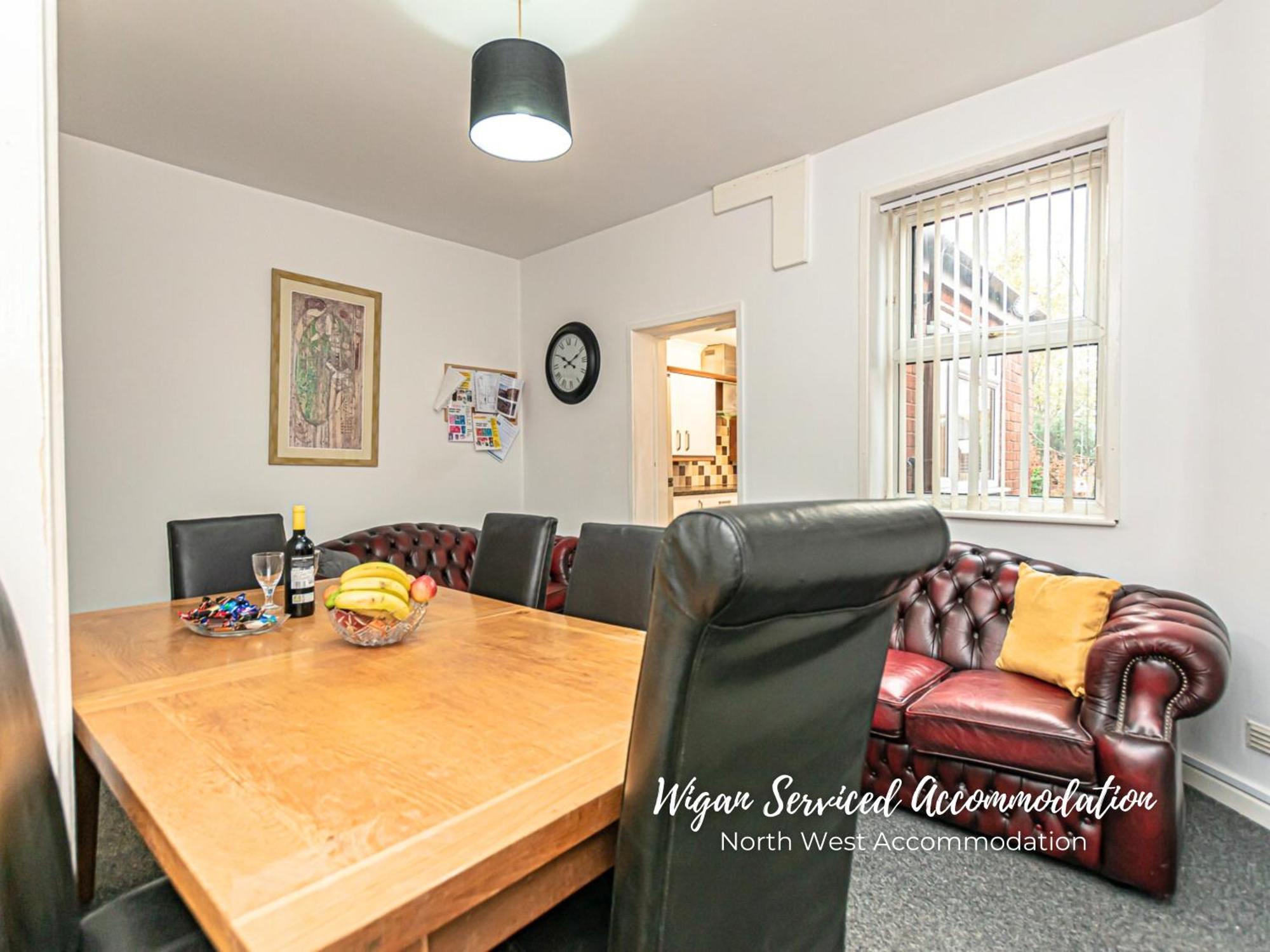 Wigan Serviced Accommodation Esterno foto